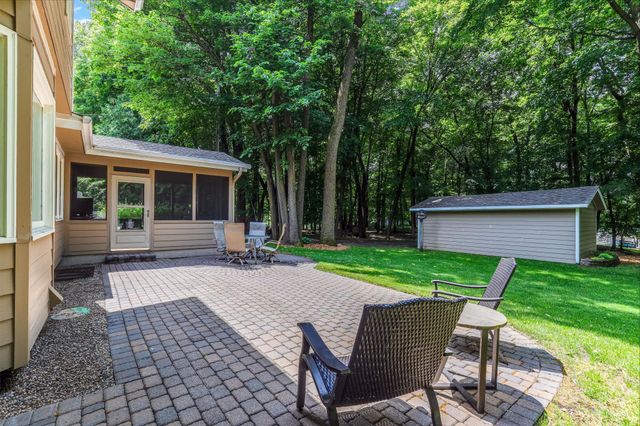 3924 Tonkawood Road, Minnetonka, MN 55345