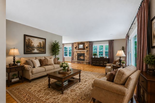 3924 Tonkawood Road, Minnetonka, MN 55345