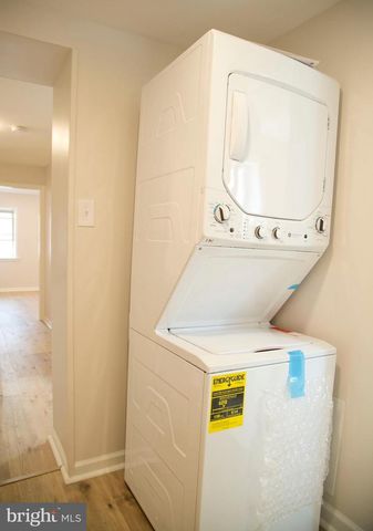1229 S WARNOCK ST, Philadelphia, PA 19147