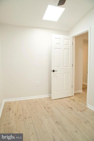 1229 S WARNOCK ST, Philadelphia, PA 19147