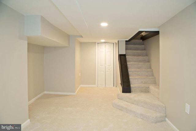 1229 S WARNOCK ST, Philadelphia, PA 19147