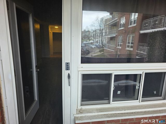 91 Strawberry Hill Avenue 128, Stamford, CT 06902