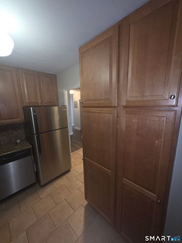 91 Strawberry Hill Avenue 128, Stamford, CT 06902