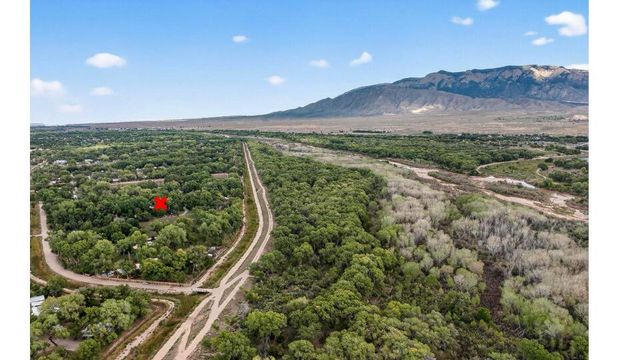 160 Andrews Lane, Corrales, NM 87048