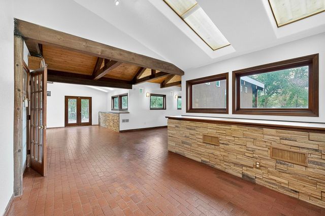 160 Andrews Lane, Corrales, NM 87048