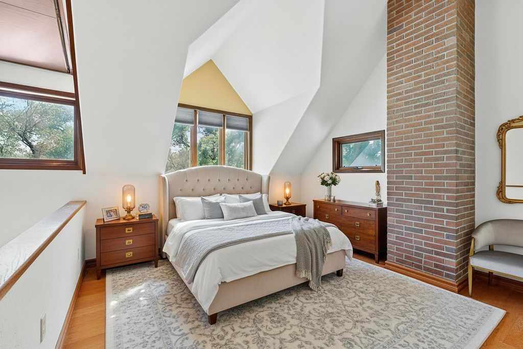 Image 24 of property listing at 160 Andrews Lane, Corrales, NM 87048