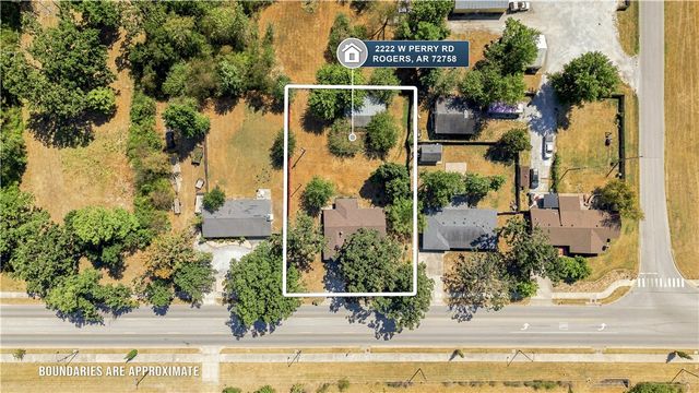 2222 W Perry Road, Rogers, AR 72758