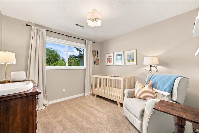 2222 W Perry Road, Rogers, AR 72758