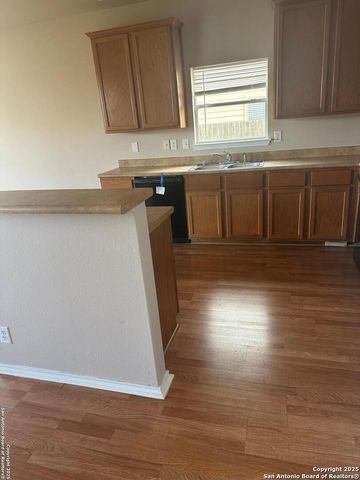 2511 Fayette, New Braunfels, TX 78130