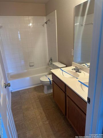 2511 Fayette, New Braunfels, TX 78130