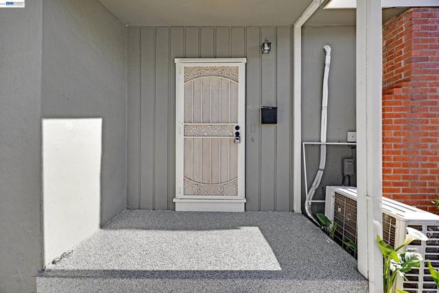 16066 Via Walter, San Lorenzo, CA 94580