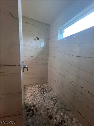 1011 Cedartree AVE, Lehigh Acres, FL 33971