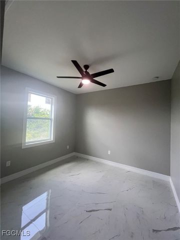 1011 Cedartree AVE, Lehigh Acres, FL 33971