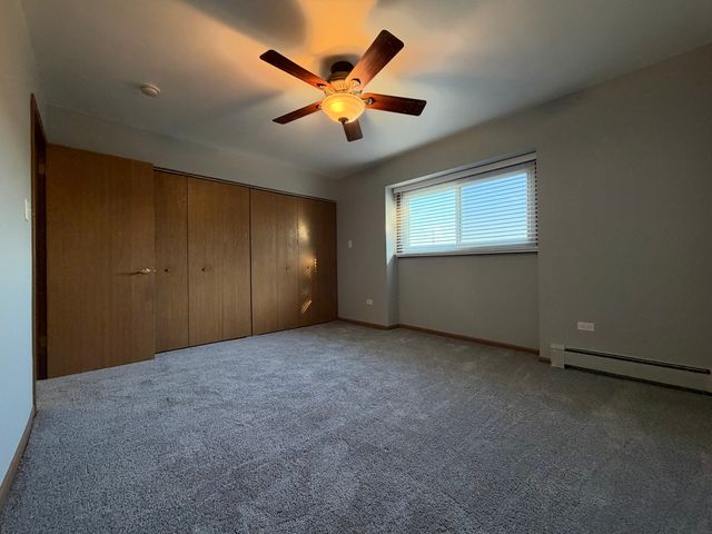6440 Pamela Lane 9, Chicago Ridge, IL 60415
