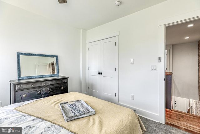 2331 MERCER ST, Philadelphia, PA 19125