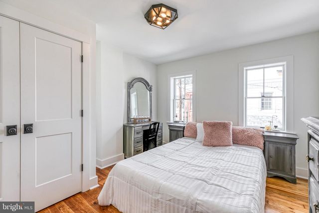 2331 MERCER ST, Philadelphia, PA 19125