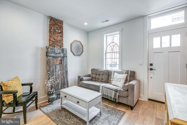 2331 MERCER ST, Philadelphia, PA 19125