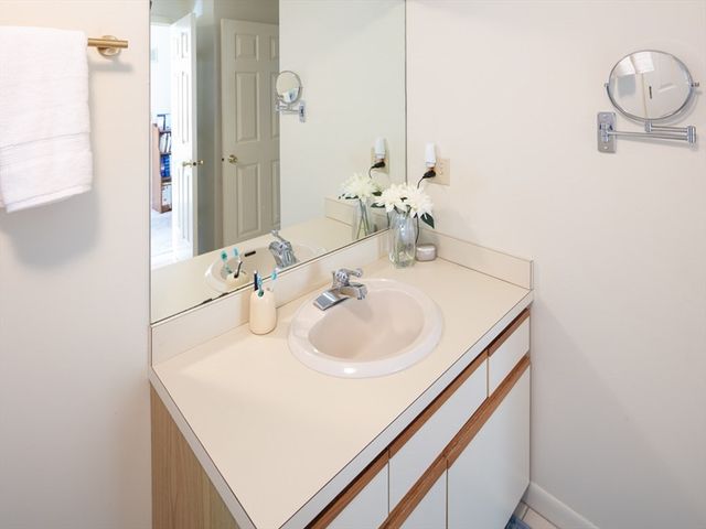 131 Shellback 131T, Mashpee, MA 02649