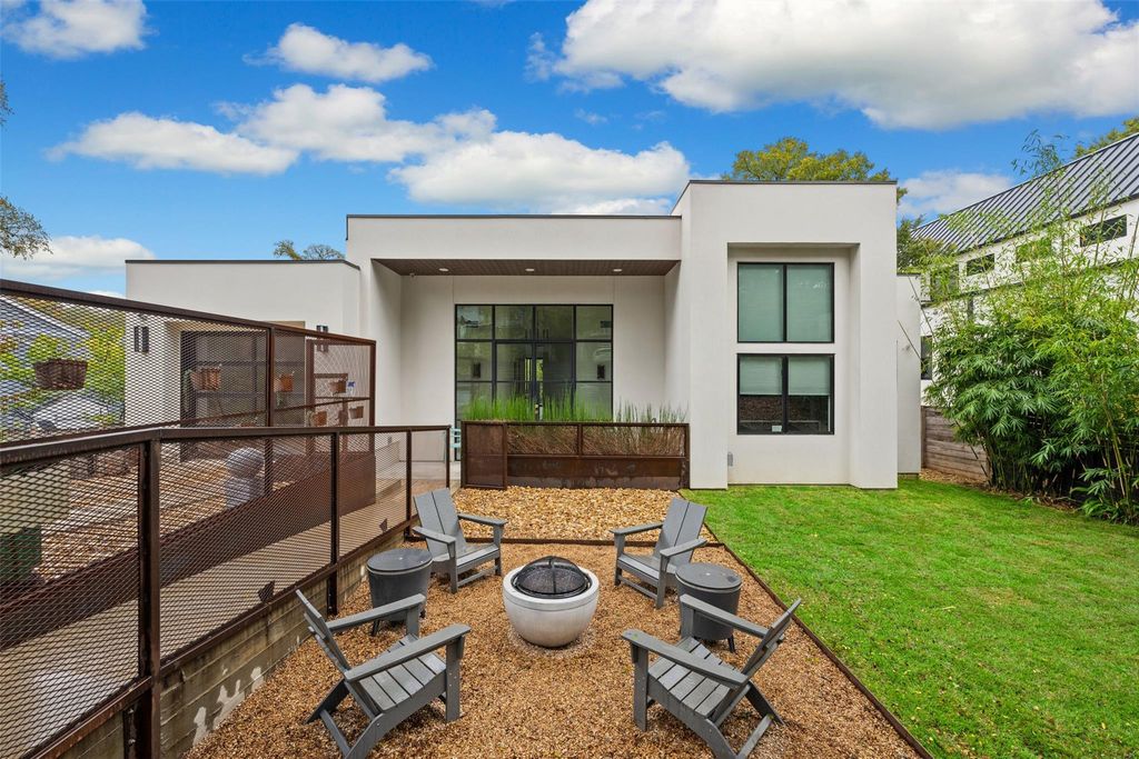 4103 Ridgelea DR, Austin, TX 78731