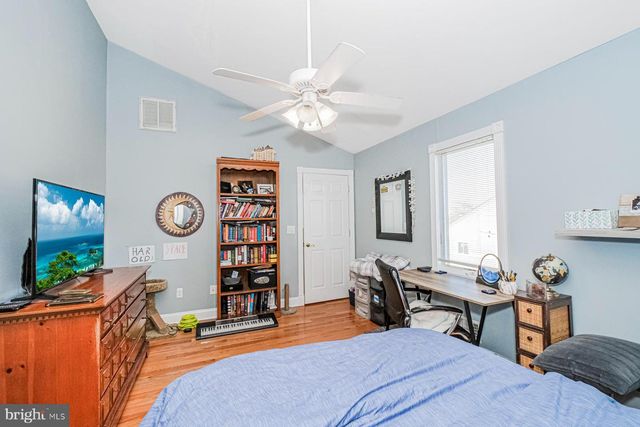 943 JENNIFER LANE, Manahawkin, NJ 08050