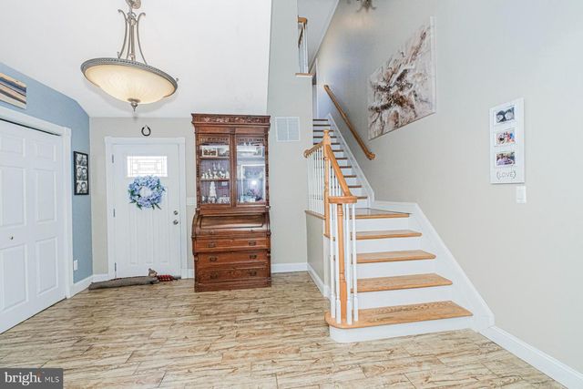 943 JENNIFER LANE, Manahawkin, NJ 08050