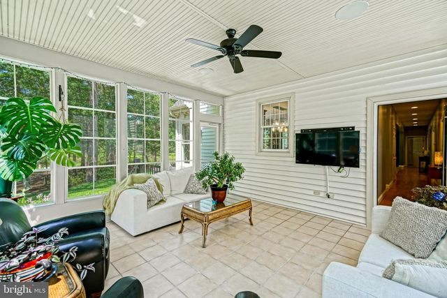 6 BLUE HERON DR, Georgetown, DE 19947