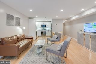 26 T ST NE #A, Washington, DC 20002
