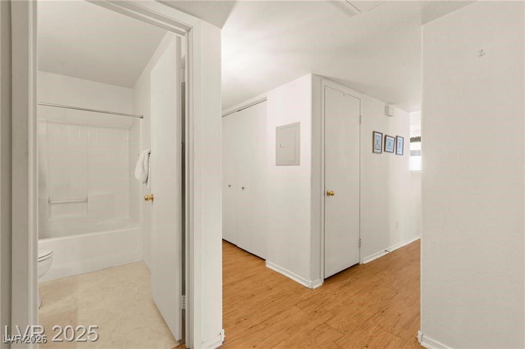 Image 33 of property listing at 3152 Tarpon Drive 203, Las Vegas, NV 89120