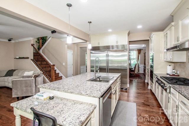158 Eagles Landing Drive, Mooresville, NC 28117