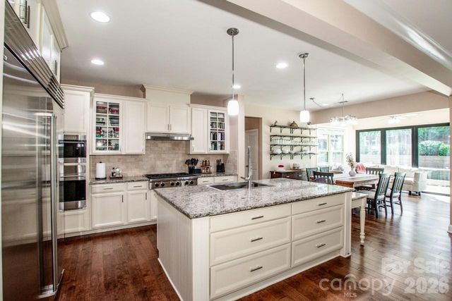 158 Eagles Landing Drive, Mooresville, NC 28117