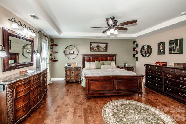 158 Eagles Landing Drive, Mooresville, NC 28117