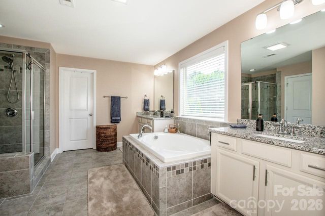158 Eagles Landing Drive, Mooresville, NC 28117