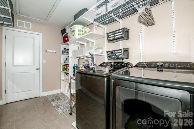 158 Eagles Landing Drive, Mooresville, NC 28117