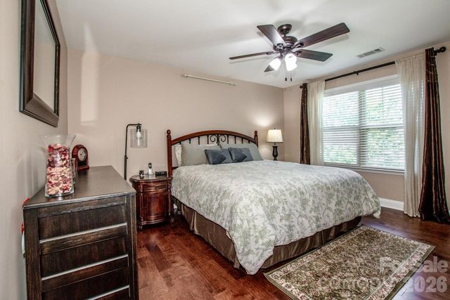 158 Eagles Landing Drive, Mooresville, NC 28117