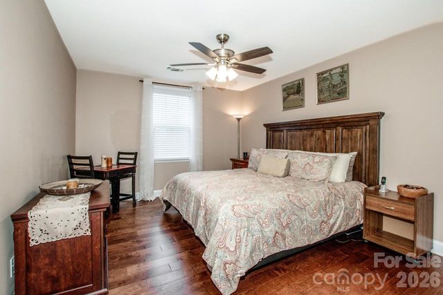 158 Eagles Landing Drive, Mooresville, NC 28117
