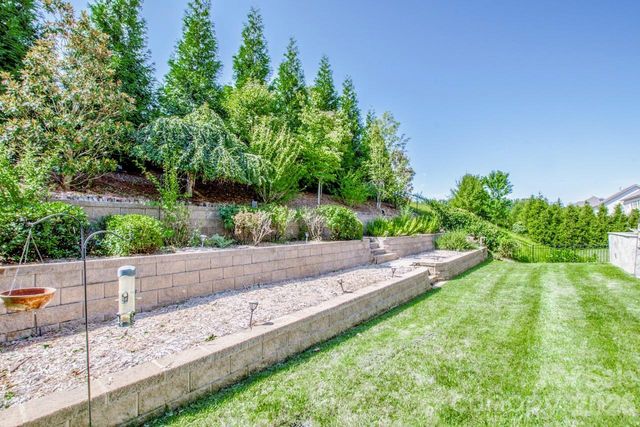 158 Eagles Landing Drive, Mooresville, NC 28117