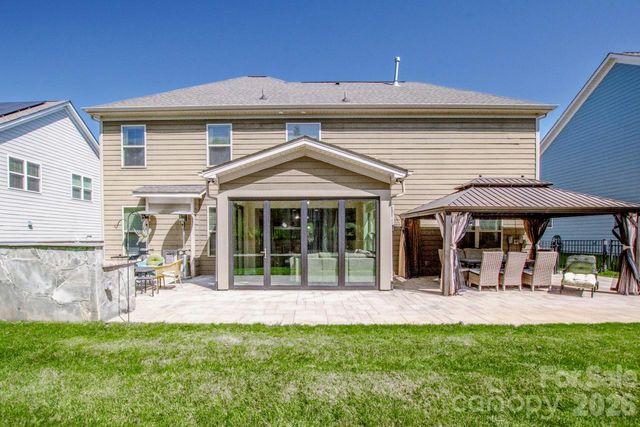 158 Eagles Landing Drive, Mooresville, NC 28117