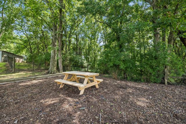 1466 Berea Church Rd, Lebanon, TN 37087