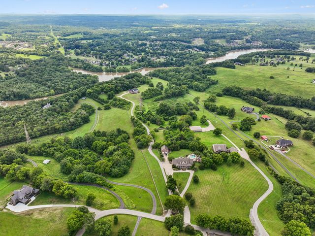 1466 Berea Church Rd, Lebanon, TN 37087