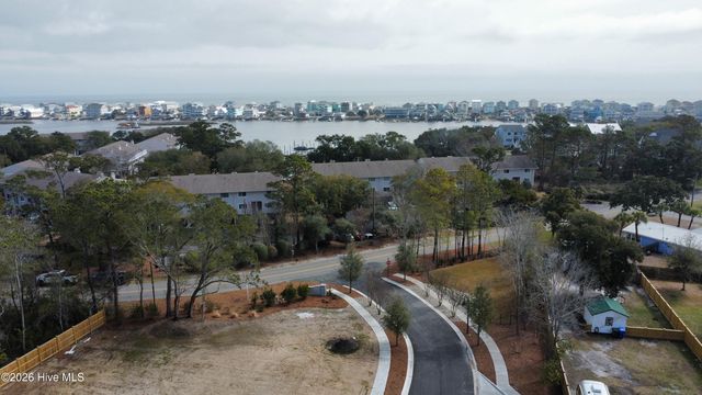 109 Hooks Road, Carolina Beach, NC 28428