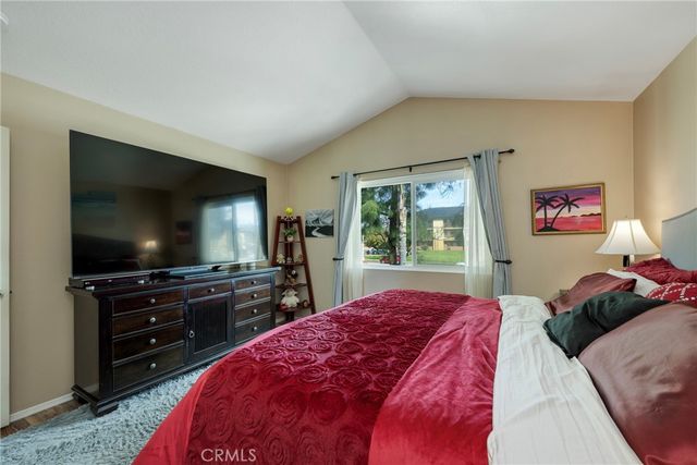 901 Primrose Lane, Corona, CA 92878