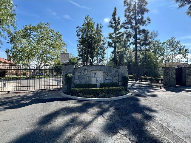 901 Primrose Lane, Corona, CA 92878