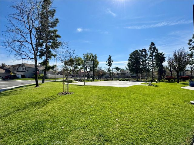 901 Primrose Lane, Corona, CA 92878