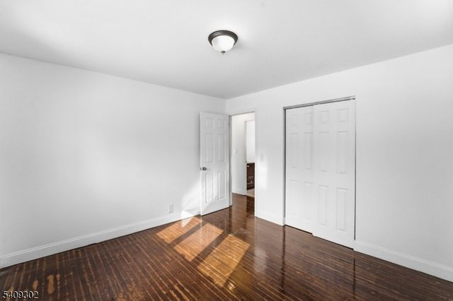 814 Falesky St, Rahway City, NJ 07065