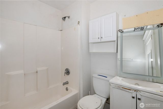 2829 S Asotin Street, Tacoma, WA 98409