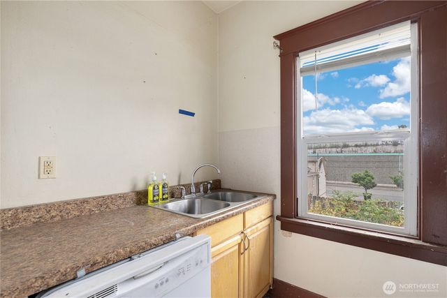 2829 S Asotin Street, Tacoma, WA 98409