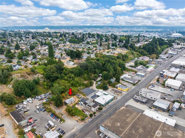 2829 S Asotin Street, Tacoma, WA 98409