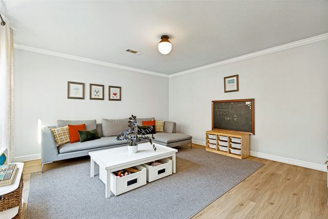 5805 Sand Shell Court, Dallas, TX 75252