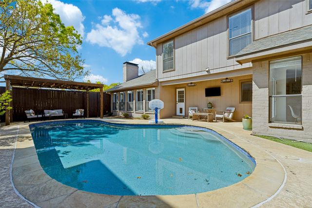 5805 Sand Shell Court, Dallas, TX 75252