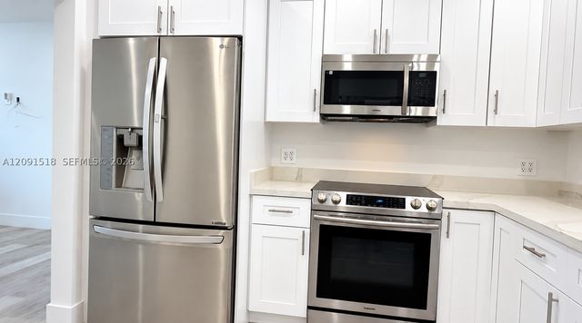 1401 NE 152nd St, North Miami Beach, FL 33162